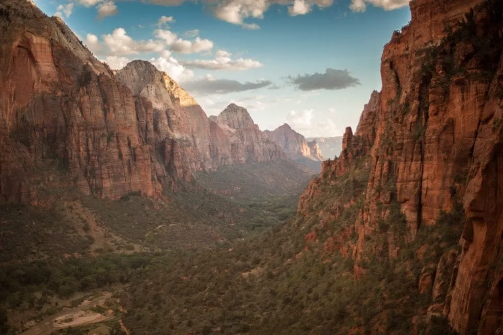 The Perfect 5-Day Zion and Bryce Canyon National Park Road Trip From Las Vegas 1 The Perfect 5-Day Zion and Bryce Canyon National Park Road Trip From Las Vegas