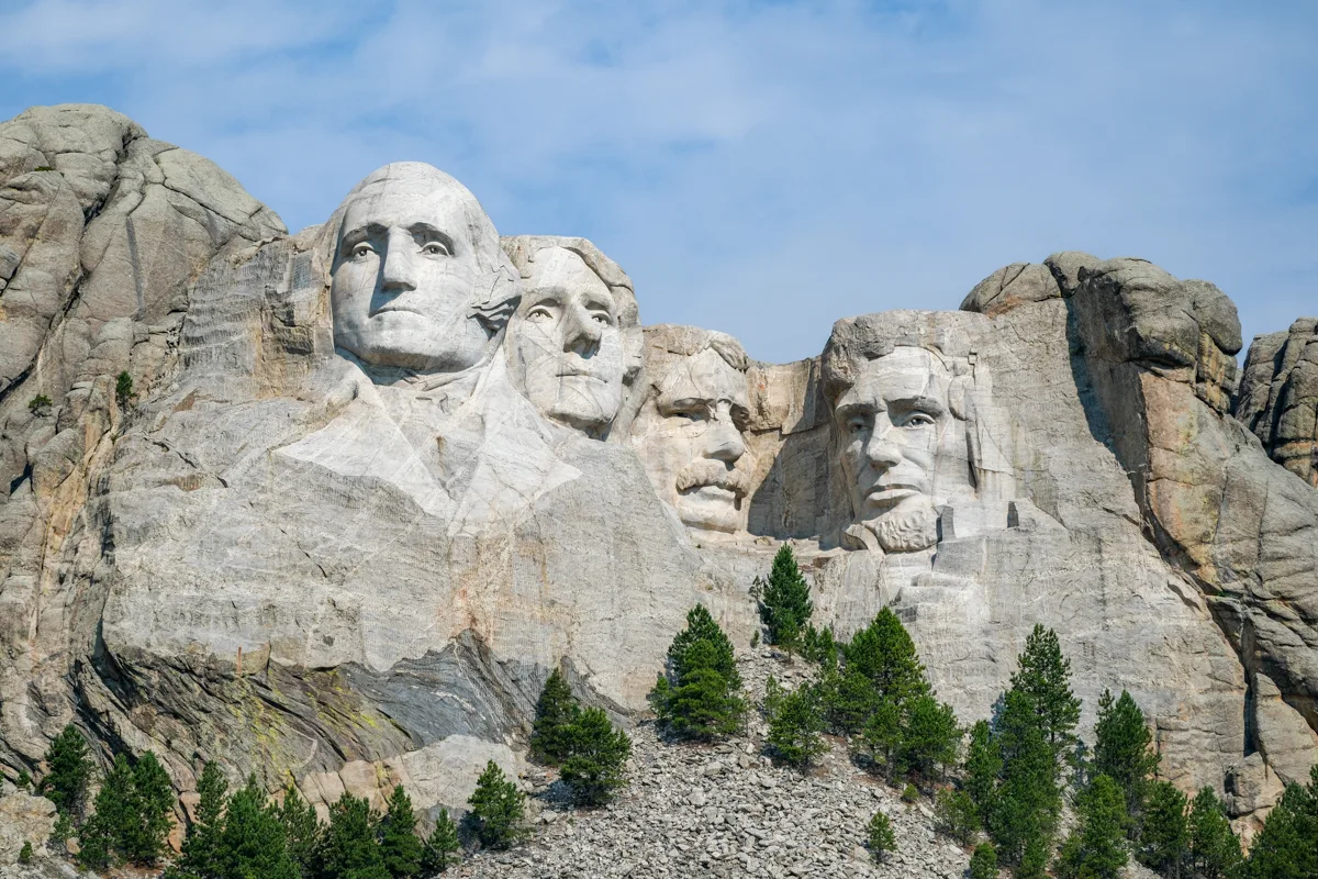 11 Tips For Visiting Mount Rushmore National Memorial 1 DSCF5458 1200.jpg