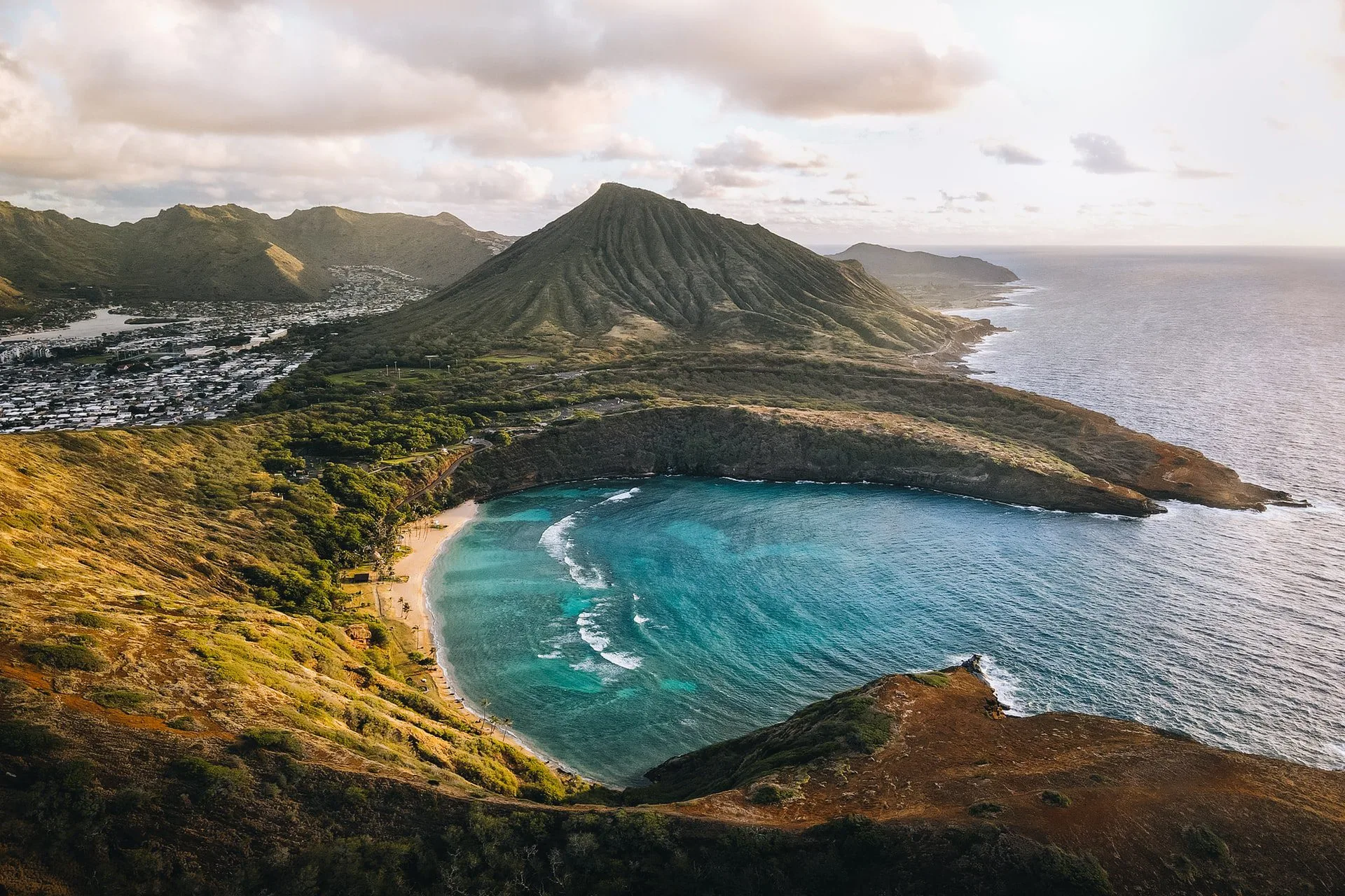 125 Bucket List Things To Do In Oahu, Hawaii 1 Oahu Bucket List Things To Do.jpg