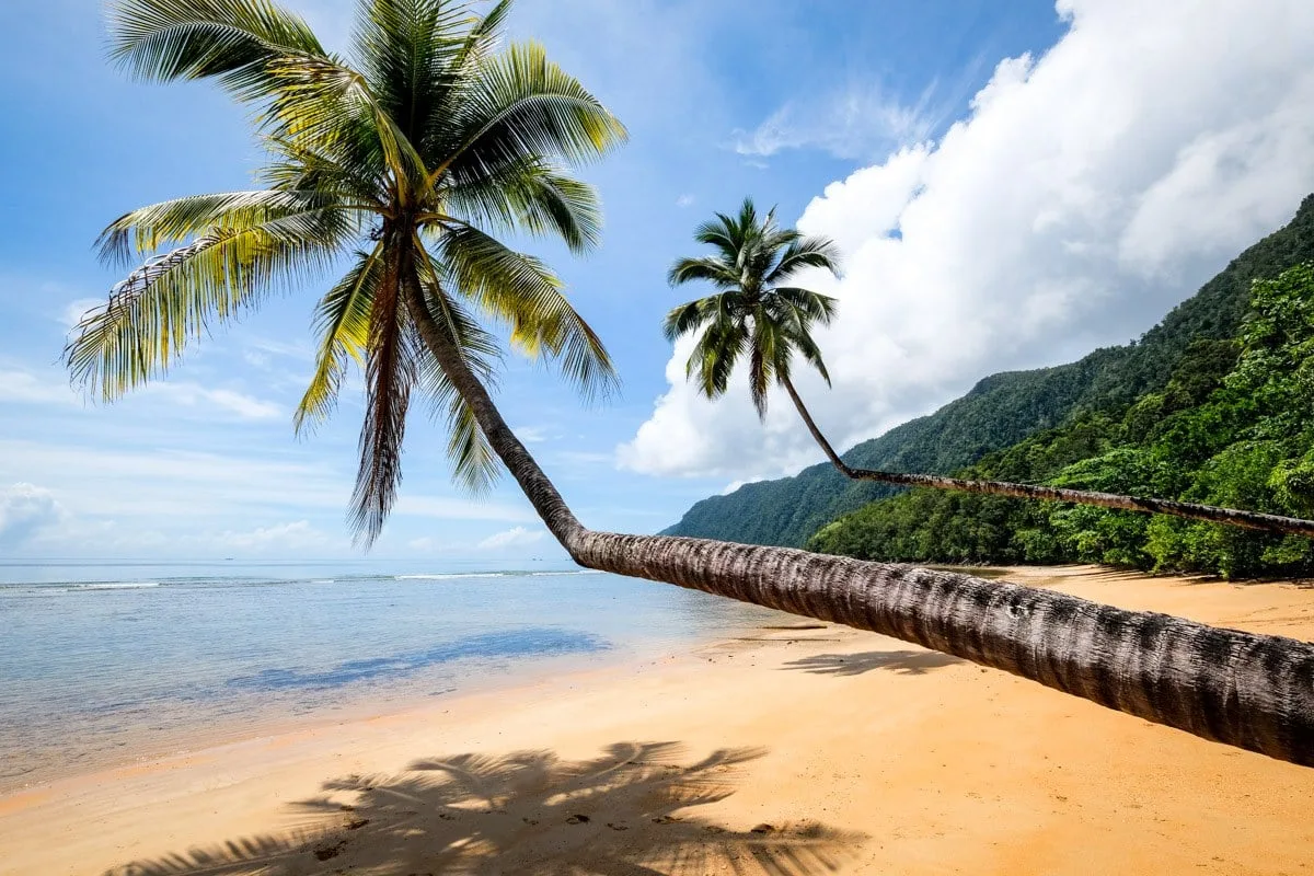 25 Most Beautiful Beaches In Indonesia 1 DSCF5890 1200.jpg